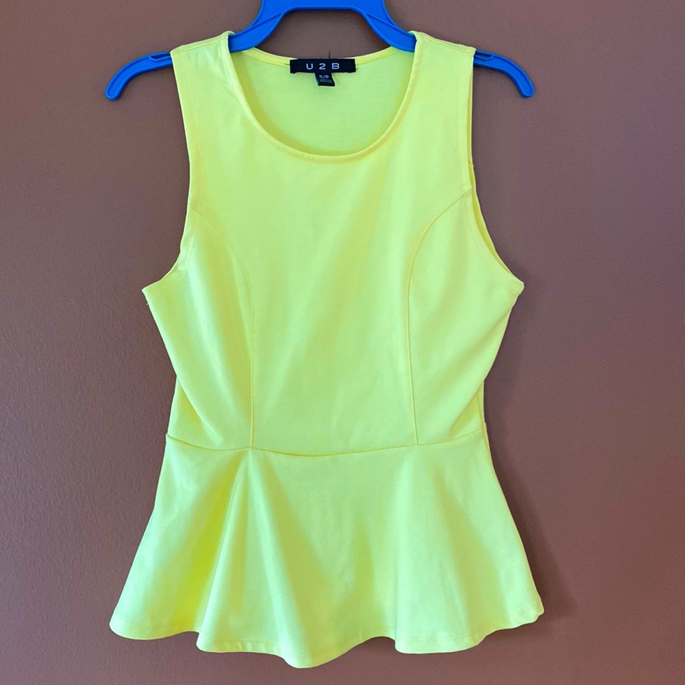 U2B Peplum knitted sleeveless blouse in bright yellow. Size small.